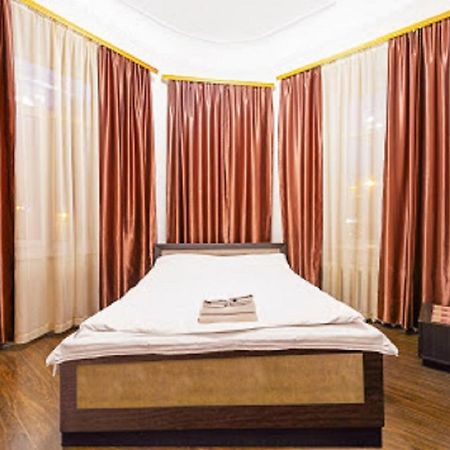 Apartment Mala Zhytomyrska 16 Kiev Dış mekan fotoğraf