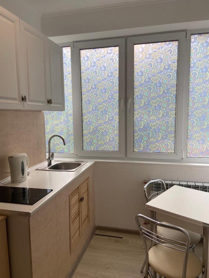 Apartment Mala Zhytomyrska 16 Kiev Dış mekan fotoğraf
