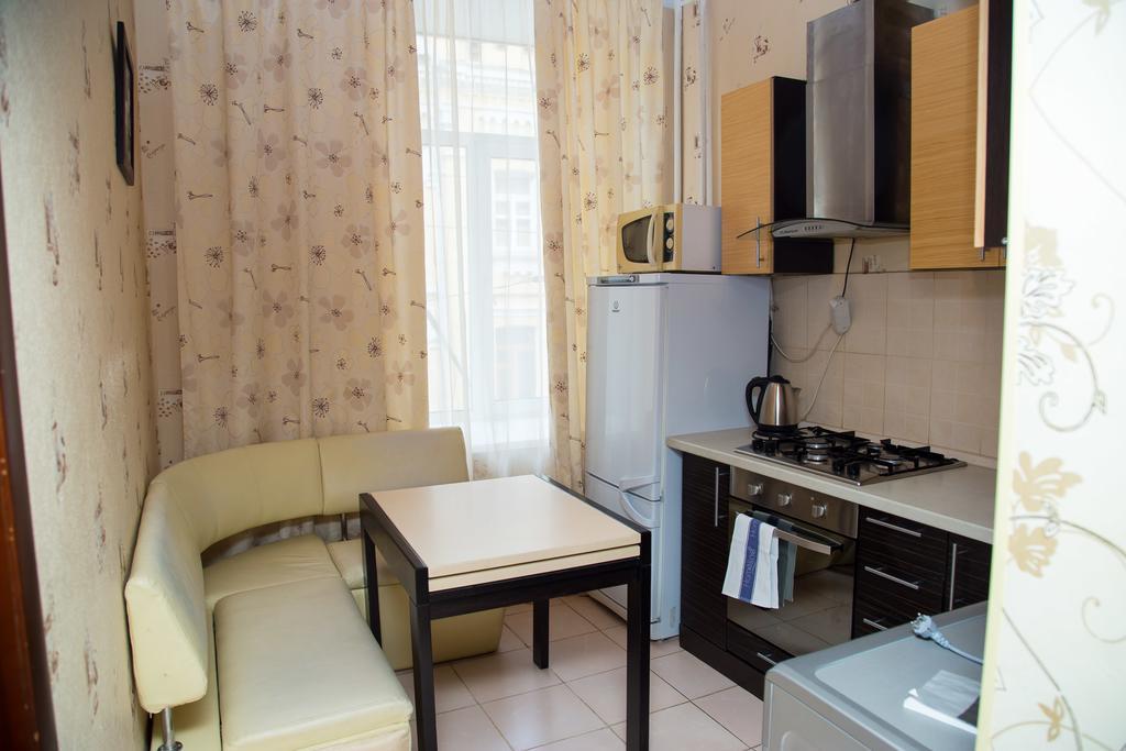 Apartment Mala Zhytomyrska 16 Kiev Dış mekan fotoğraf